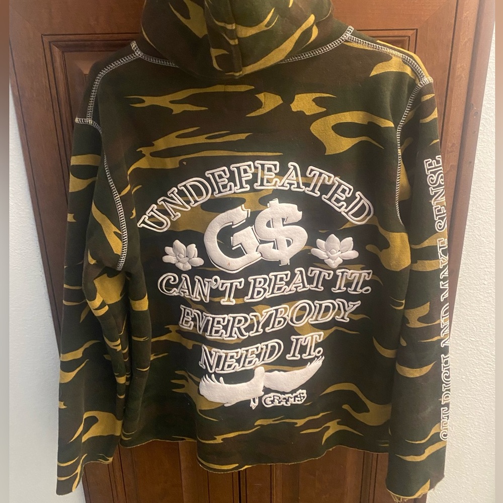 Undefeated Men's Green and Yellow Camouflage Hoodie - Picture 5 of 5